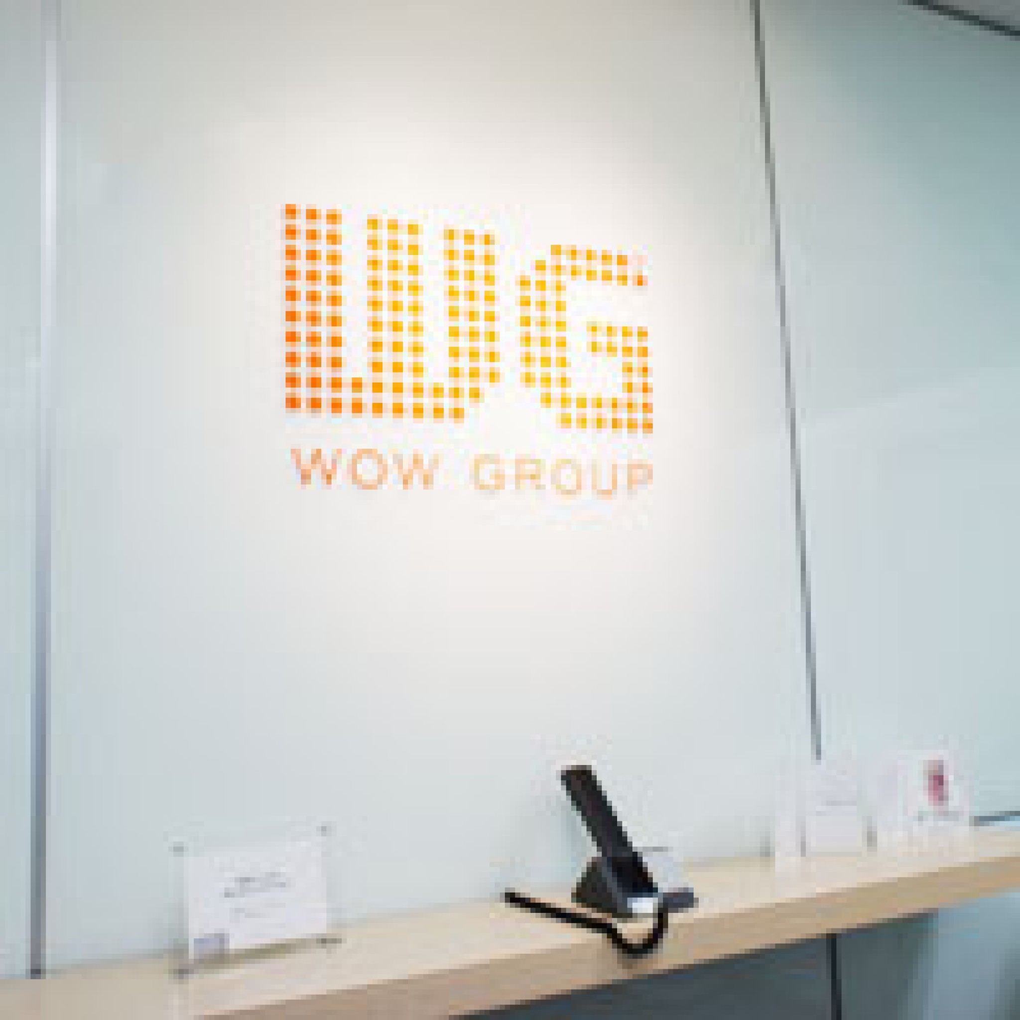 株式会社WOW GROUP