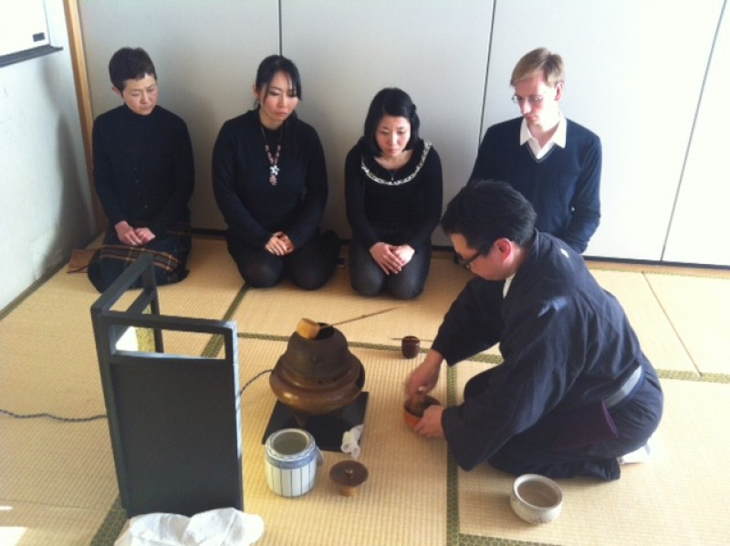特定非営利活動法人 　壺月遠州流禪茶道宗家
