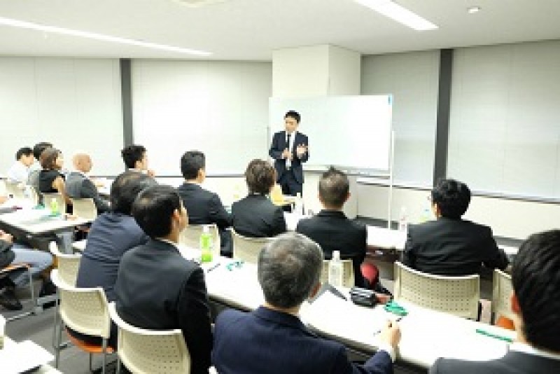 株式会社H.F.star