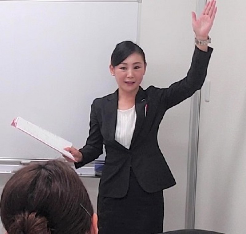 緊張を感じさせない話し方！人前で好印象を与える「2つのあがり症改善メソッド」実践セミナー