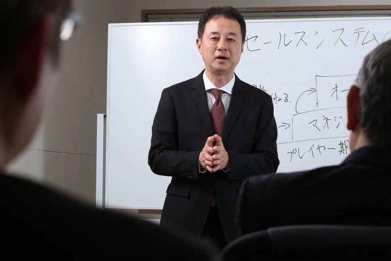 指示待ち無関心社員が 「社長！この会社で働けて良かったです！」と 熱い前向き社員に変わる仕組み構築セミナー