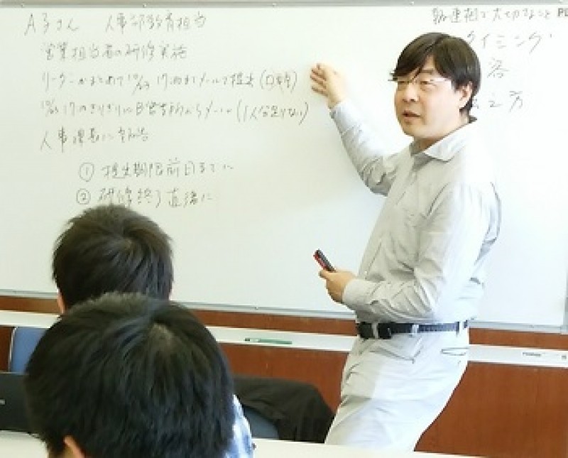 人前で緊張せずに報告ができる！聞き手に伝わる「3つのポイント」実践セミナー